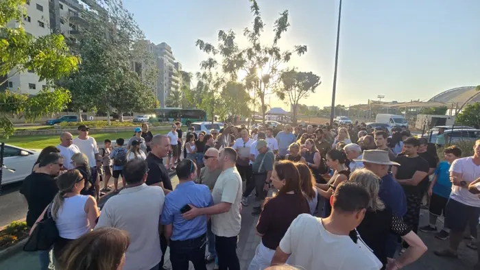 טקס חנוכת כיכר ע"ש יניב מיכלוביץ.